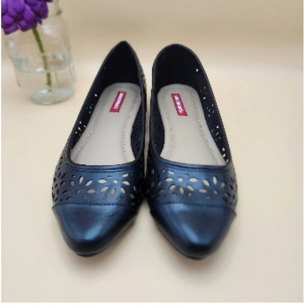 UNIONBAY black cap toe perforated flats shoes womens‎ size 8